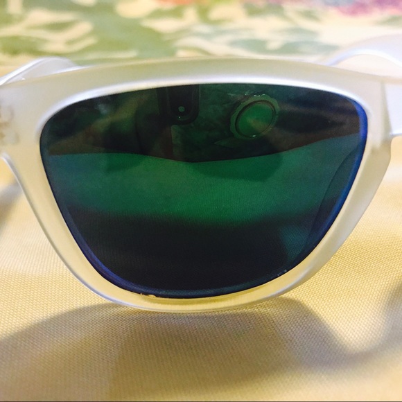 REFLECTIVE LENS GLASSES!!! - Picture 3 of 4